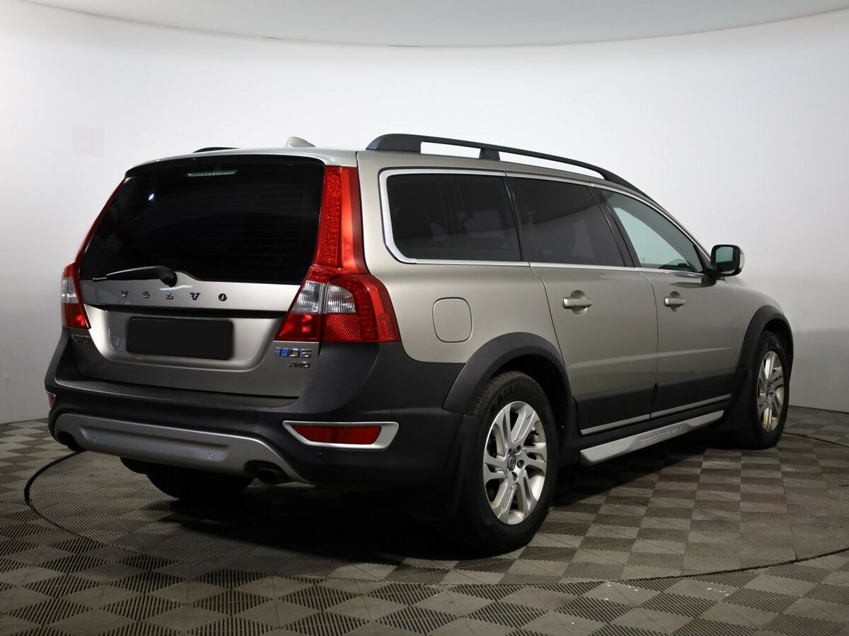 Volvo XC70 с пробегом — 2012 год. Фото: #4