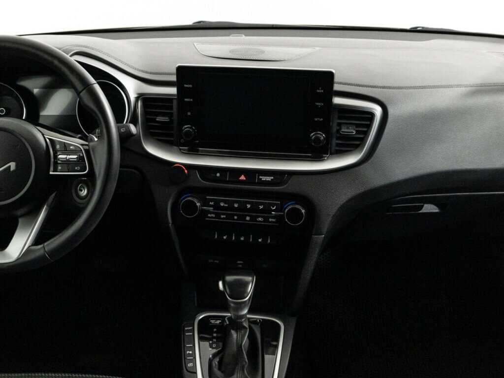 Kia Ceed с пробегом — 2021 год. Фото: #13