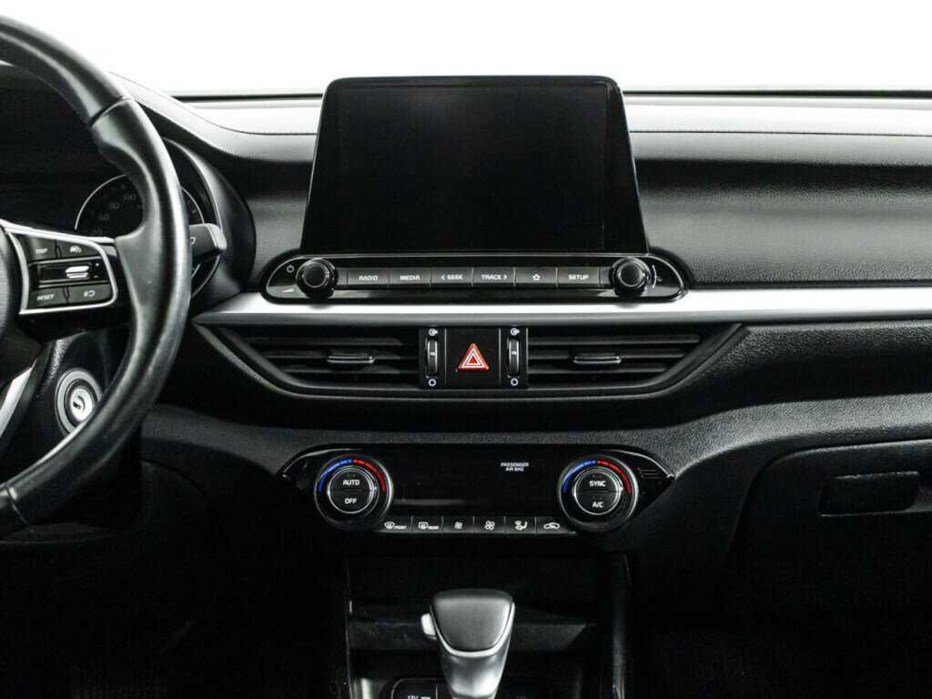 Kia Cerato с пробегом — 2022 год. Фото: #13