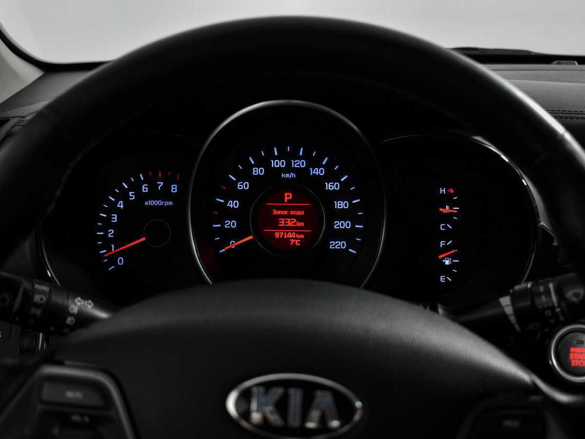 Kia Rio с пробегом — 2015 год. Фото: #16