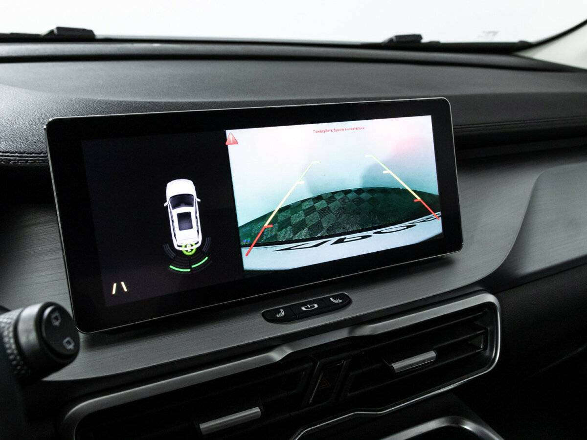 Geely Coolray с пробегом — 2022 год. Фото: #14