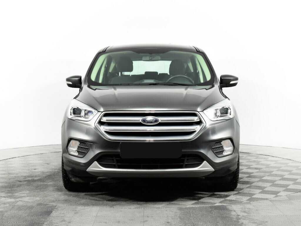 Ford Kuga с пробегом — 2017 год. Фото: #1