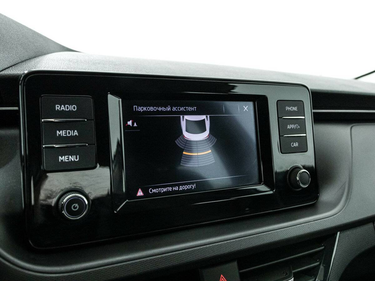 Skoda Rapid с пробегом — 2022 год. Фото: #15