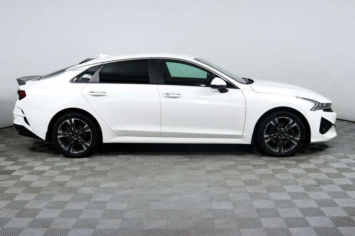 Kia K5 с пробегом — 2020 год. Фото: #2