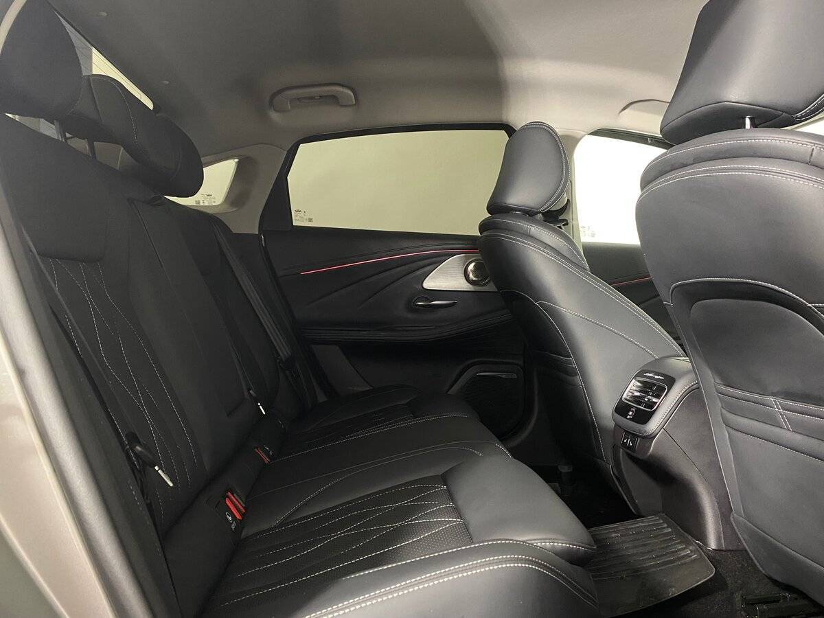 Chery Arrizo 8 с пробегом — 2023 год. Фото: #19