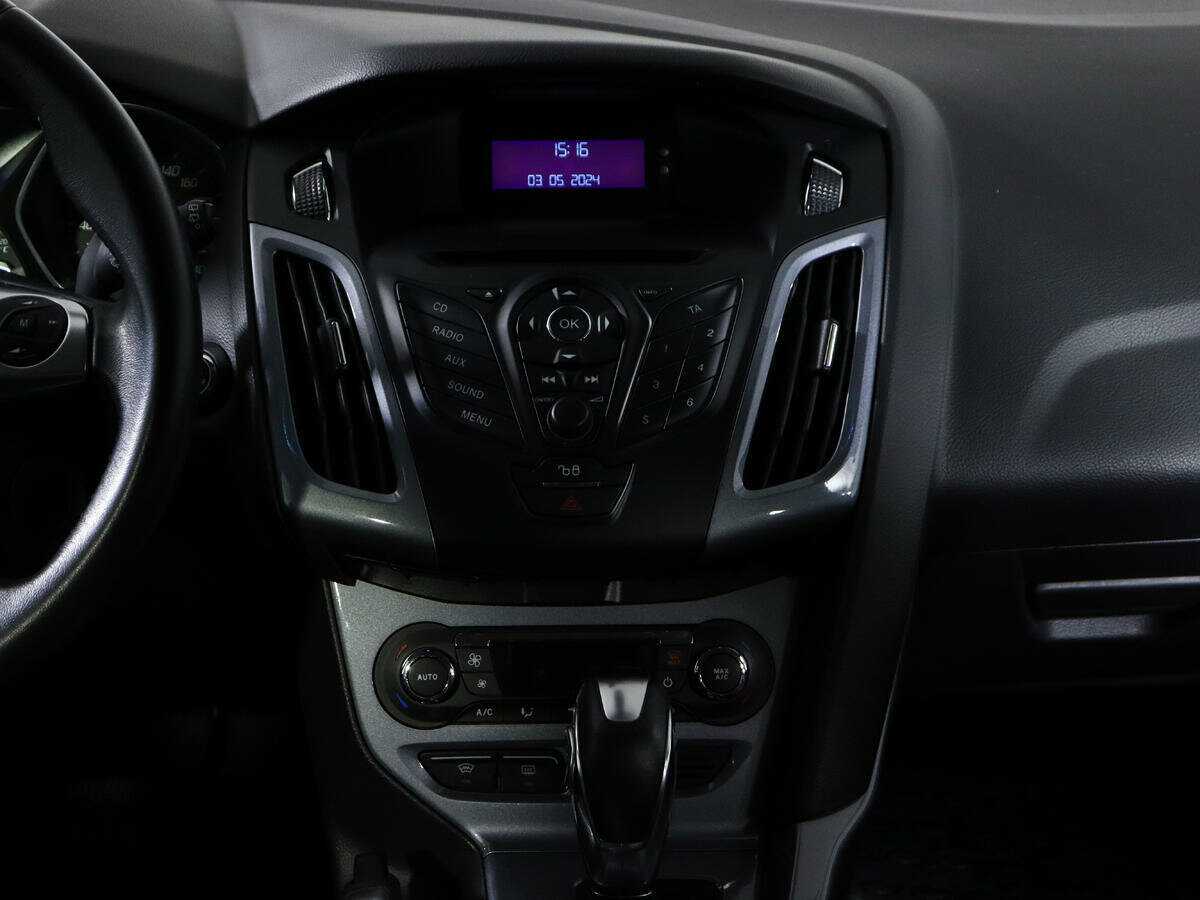 Ford Focus с пробегом — 2012 год. Фото: #10