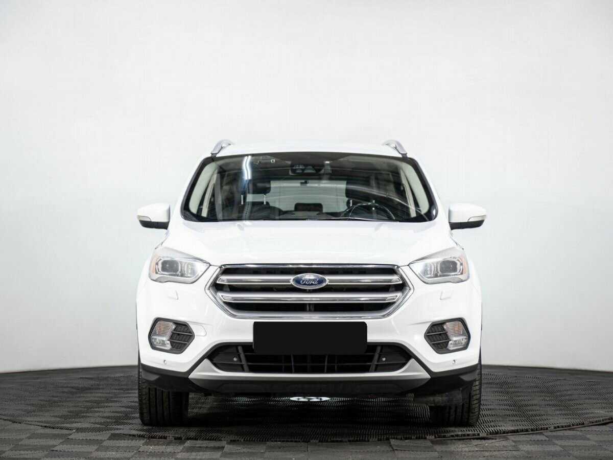 Ford Kuga с пробегом — 2016 год. Фото: #1