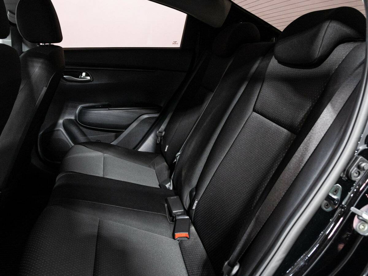 Kia Rio с пробегом — 2022 год. Фото: #10