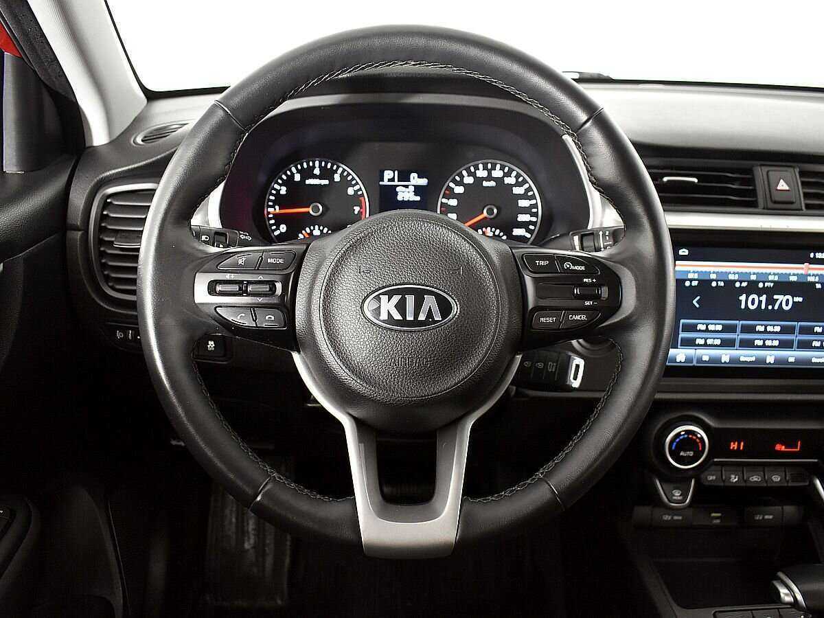 Kia Rio с пробегом — 2020 год. Фото: #10
