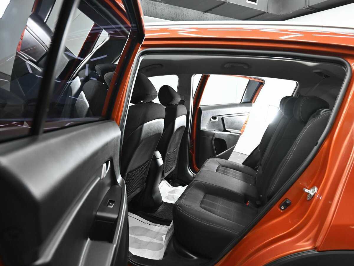 Kia Sportage с пробегом — 2012 год. Фото: #12