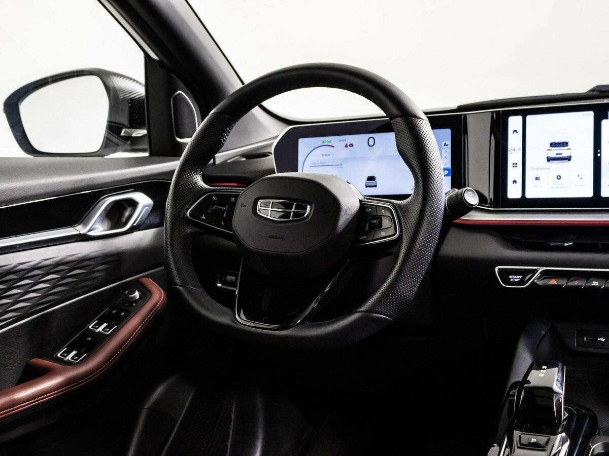 Geely Coolray с пробегом — 2023 год. Фото: #14