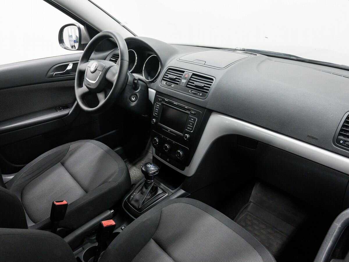 Skoda Yeti с пробегом — 2012 год. Фото: #6