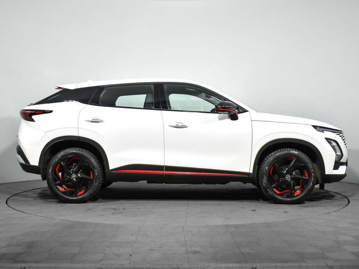 OMODA C5 с пробегом — 2023 год. Фото: #3