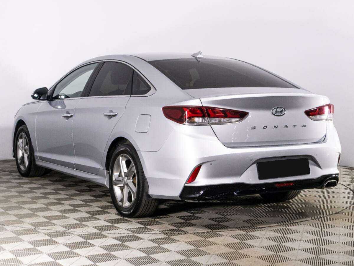 Hyundai Sonata с пробегом — 2018 год. Фото: #6