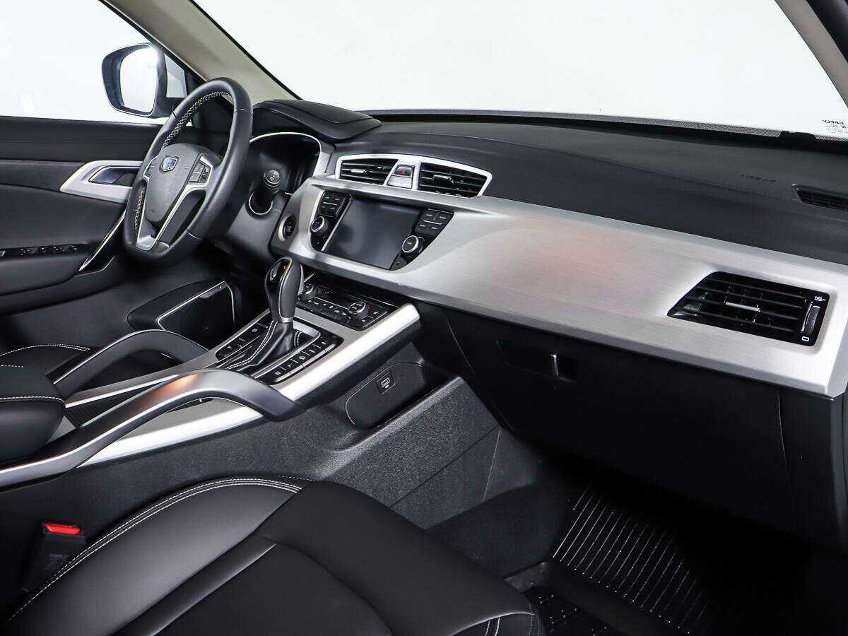 Geely Atlas с пробегом — 2021 год. Фото: #8