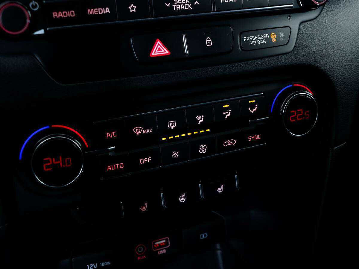 Kia Ceed с пробегом — 2018 год. Фото: #12