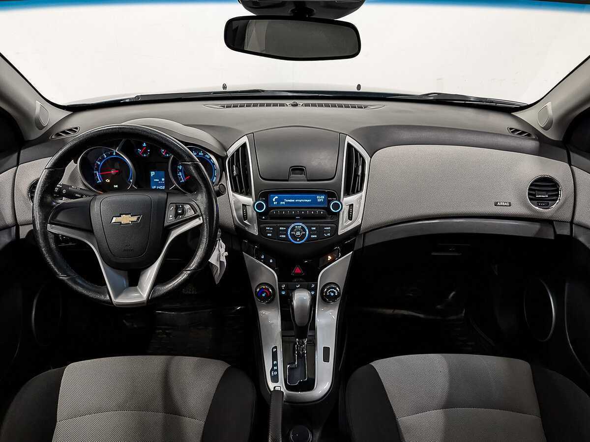 Chevrolet Cruze с пробегом — 2014 год. Фото: #13