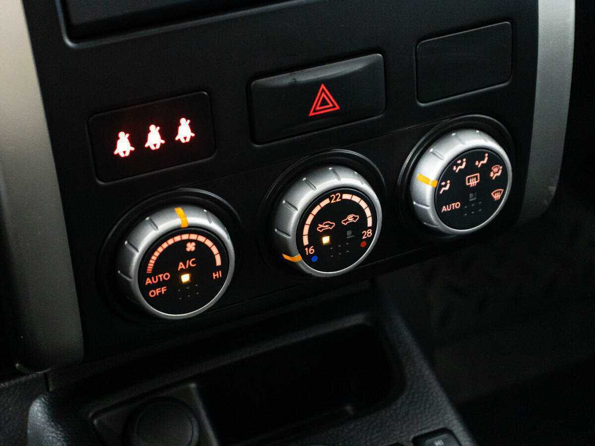 Nissan X-Trail с пробегом — 2012 год. Фото: #14