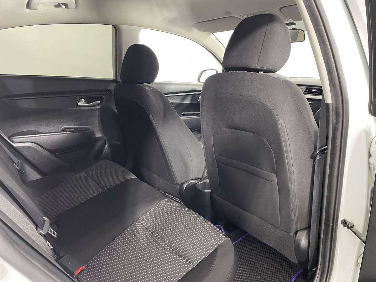 Kia Rio с пробегом — 2018 год. Фото: #16