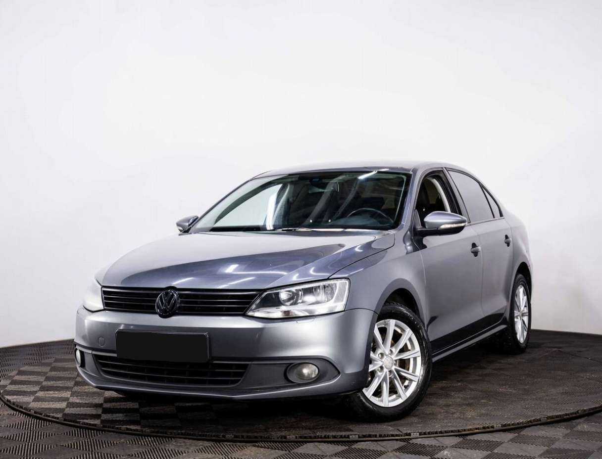 Volkswagen Jetta с пробегом — 2012 год. Посмотреть фото