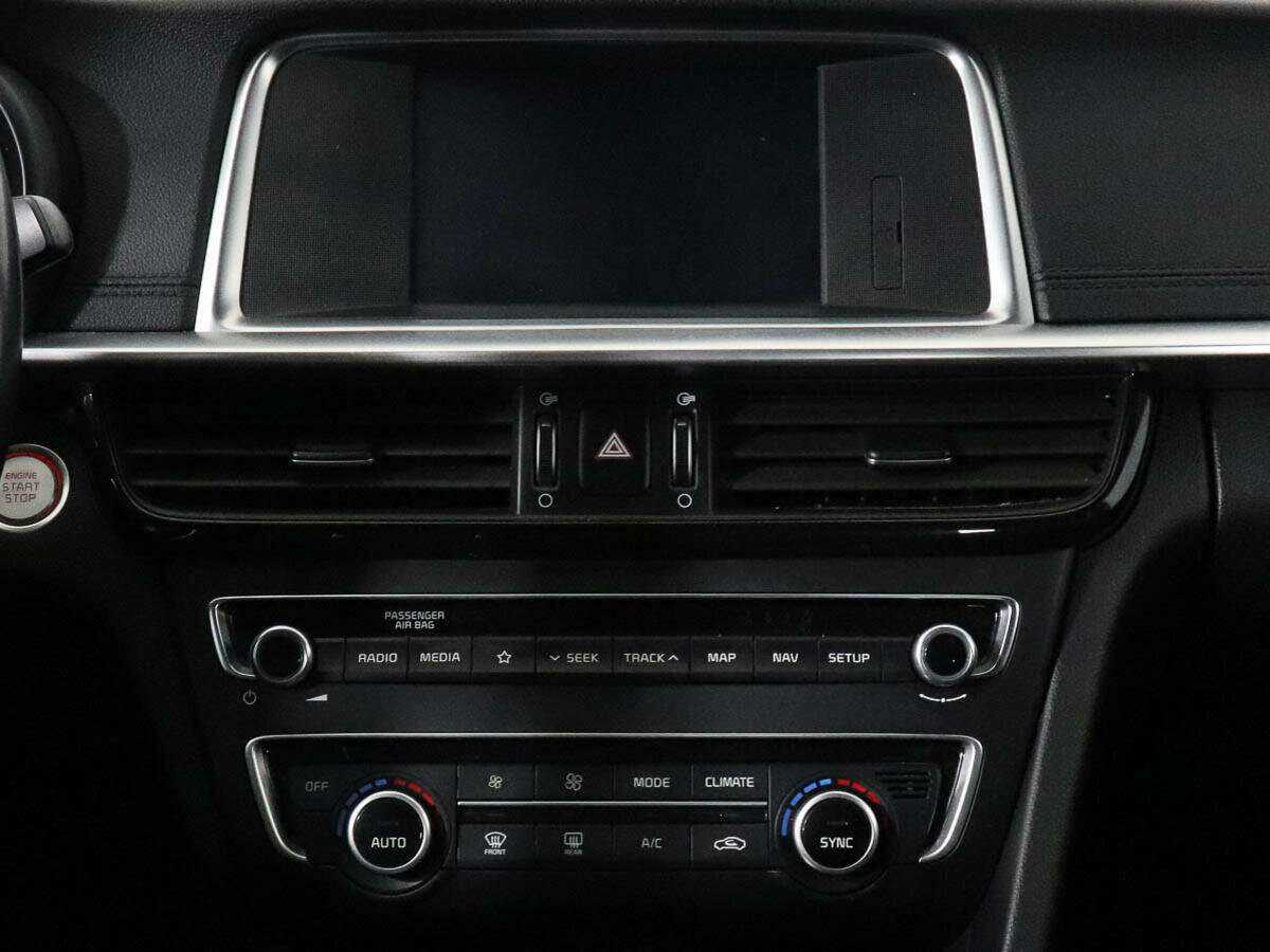 Kia Optima с пробегом — 2018 год. Фото: #10