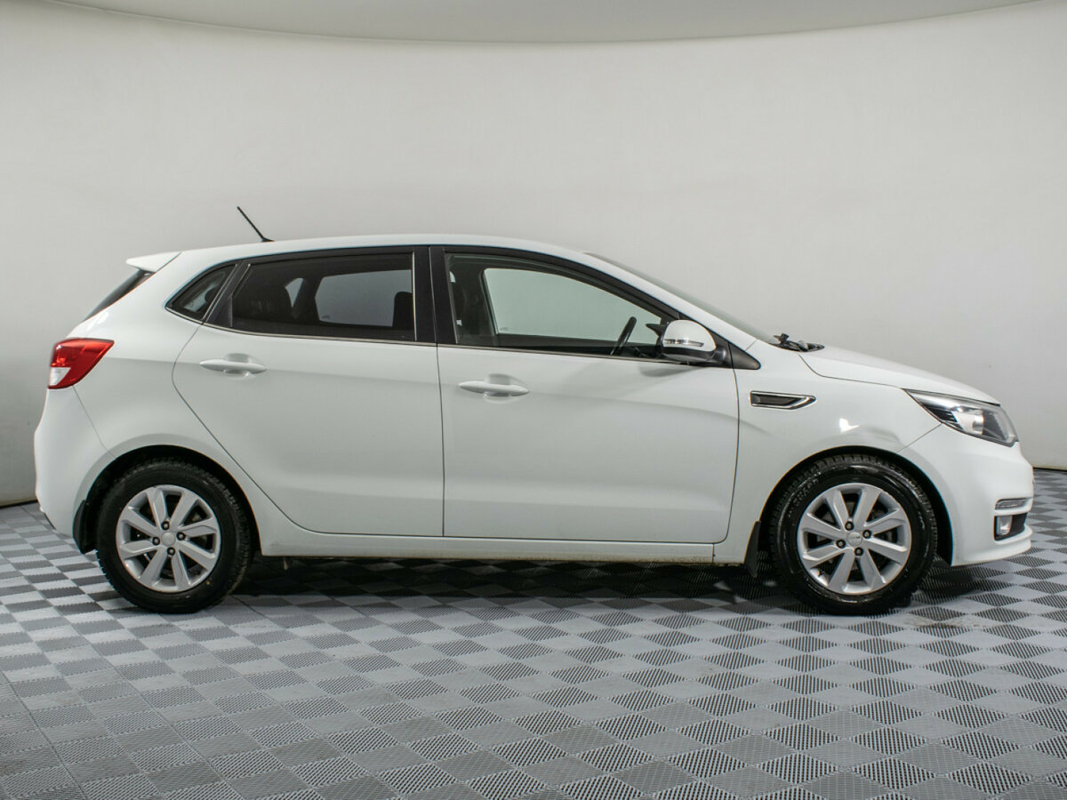 Kia Rio с пробегом — 2016 год. Фото: #3