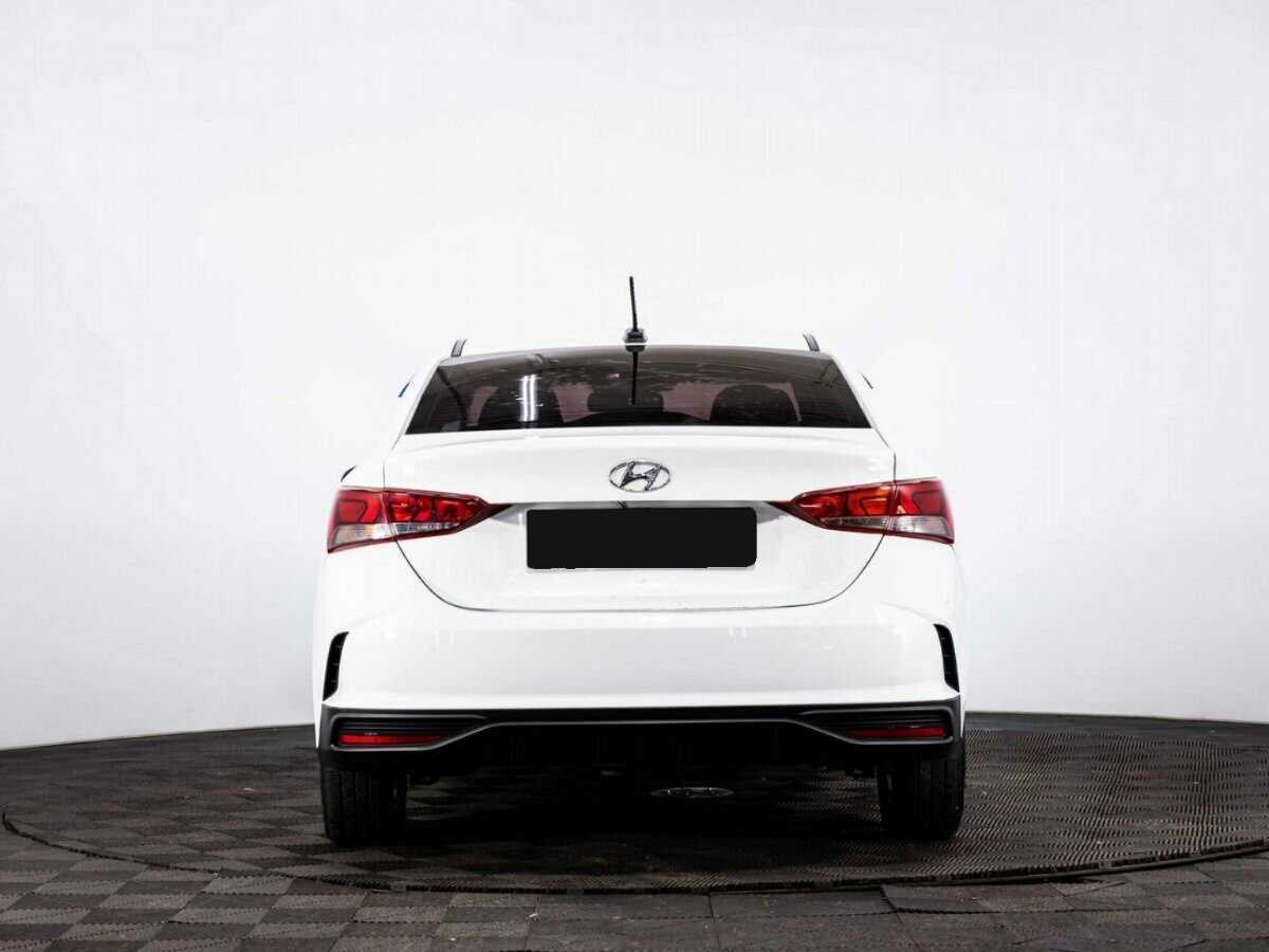 Hyundai Solaris с пробегом — 2018 год. Фото: #4