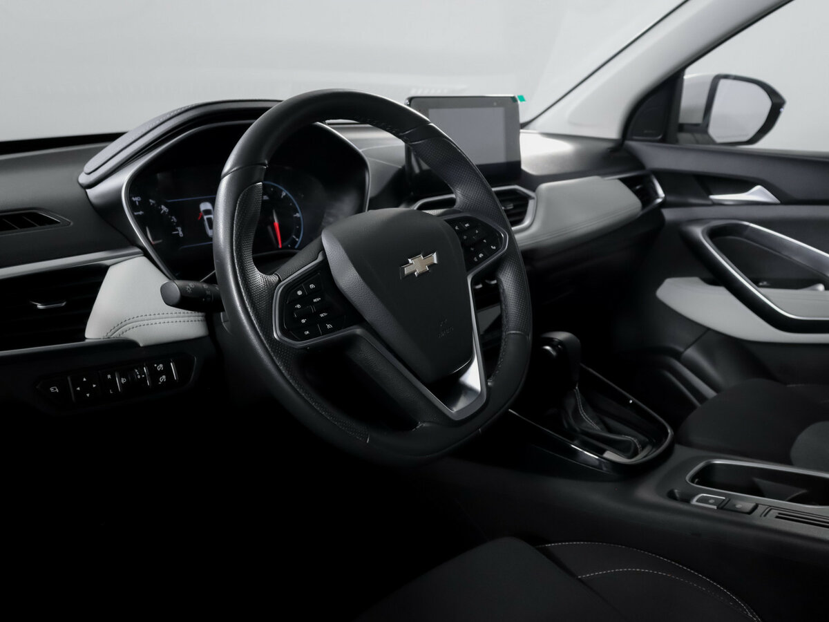 Chevrolet Captiva с пробегом — 2021 год. Фото: #12