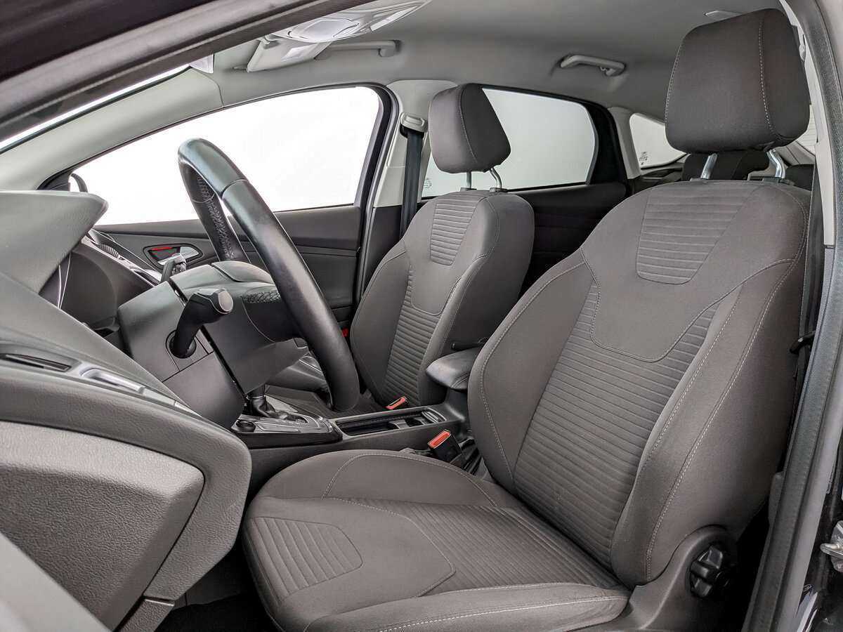 Ford Focus с пробегом — 2015 год. Фото: #15