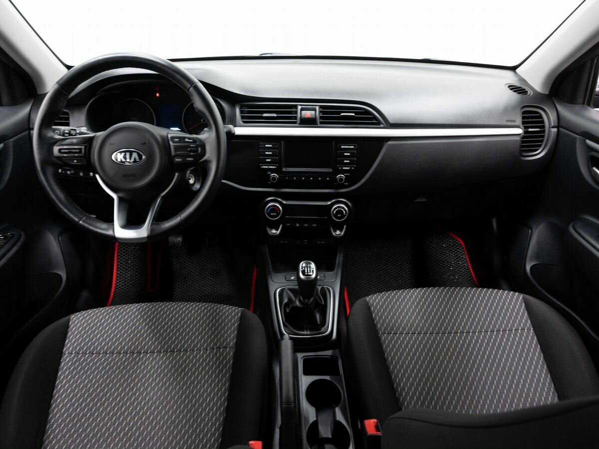 Kia Rio с пробегом — 2020 год. Фото: #12