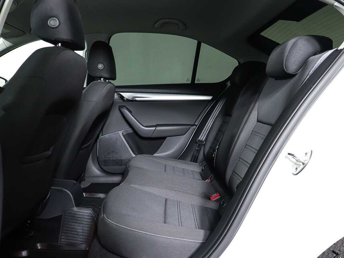 Skoda Octavia с пробегом — 2018 год. Фото: #9