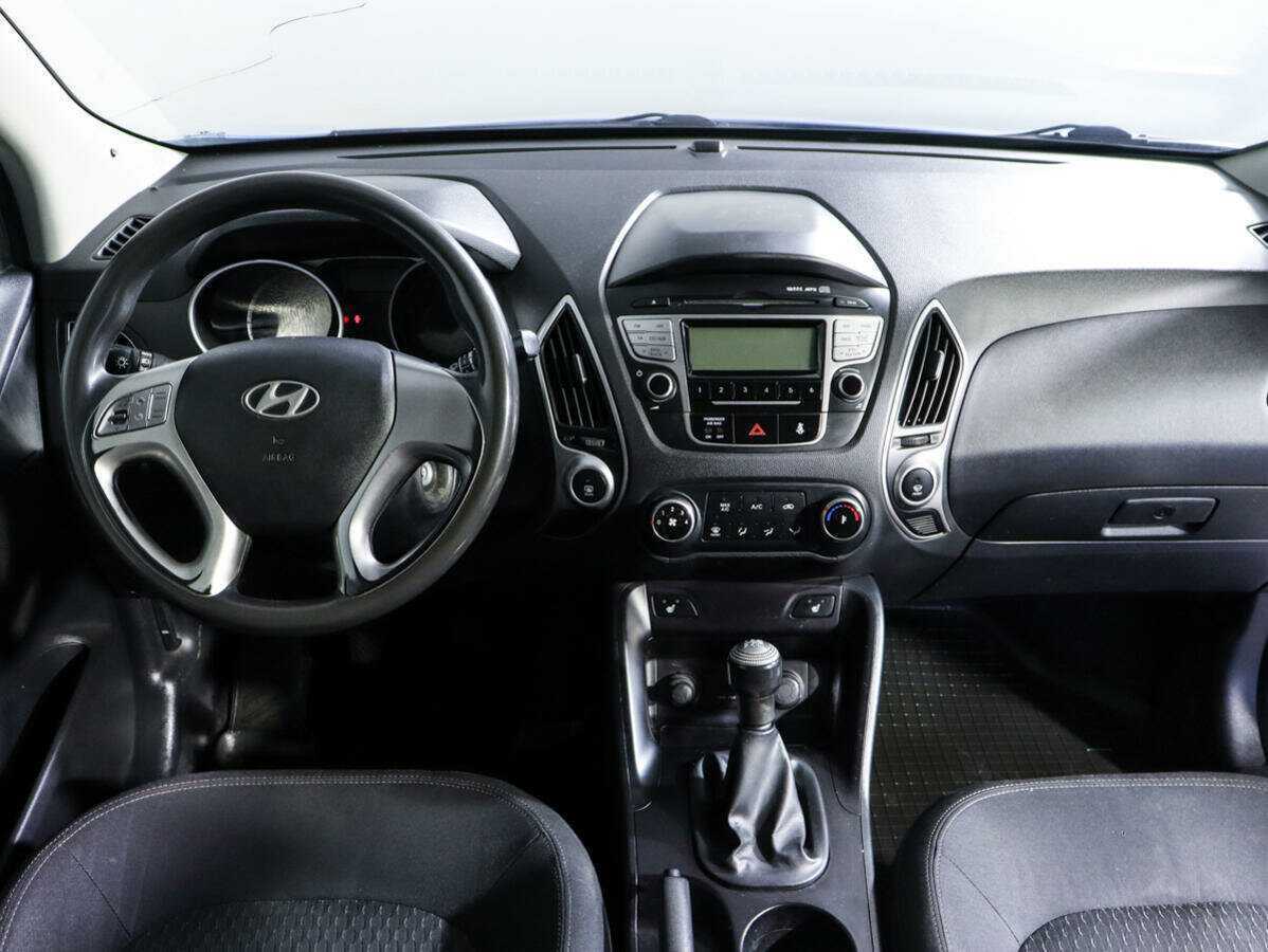 Hyundai ix35 с пробегом — 2013 год. Фото: #9