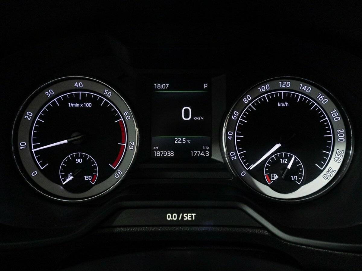 Skoda Octavia с пробегом — 2017 год. Фото: #11