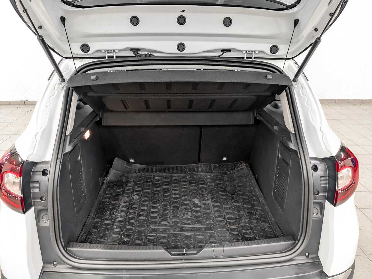 Renault Kaptur с пробегом — 2018 год. Фото: #9