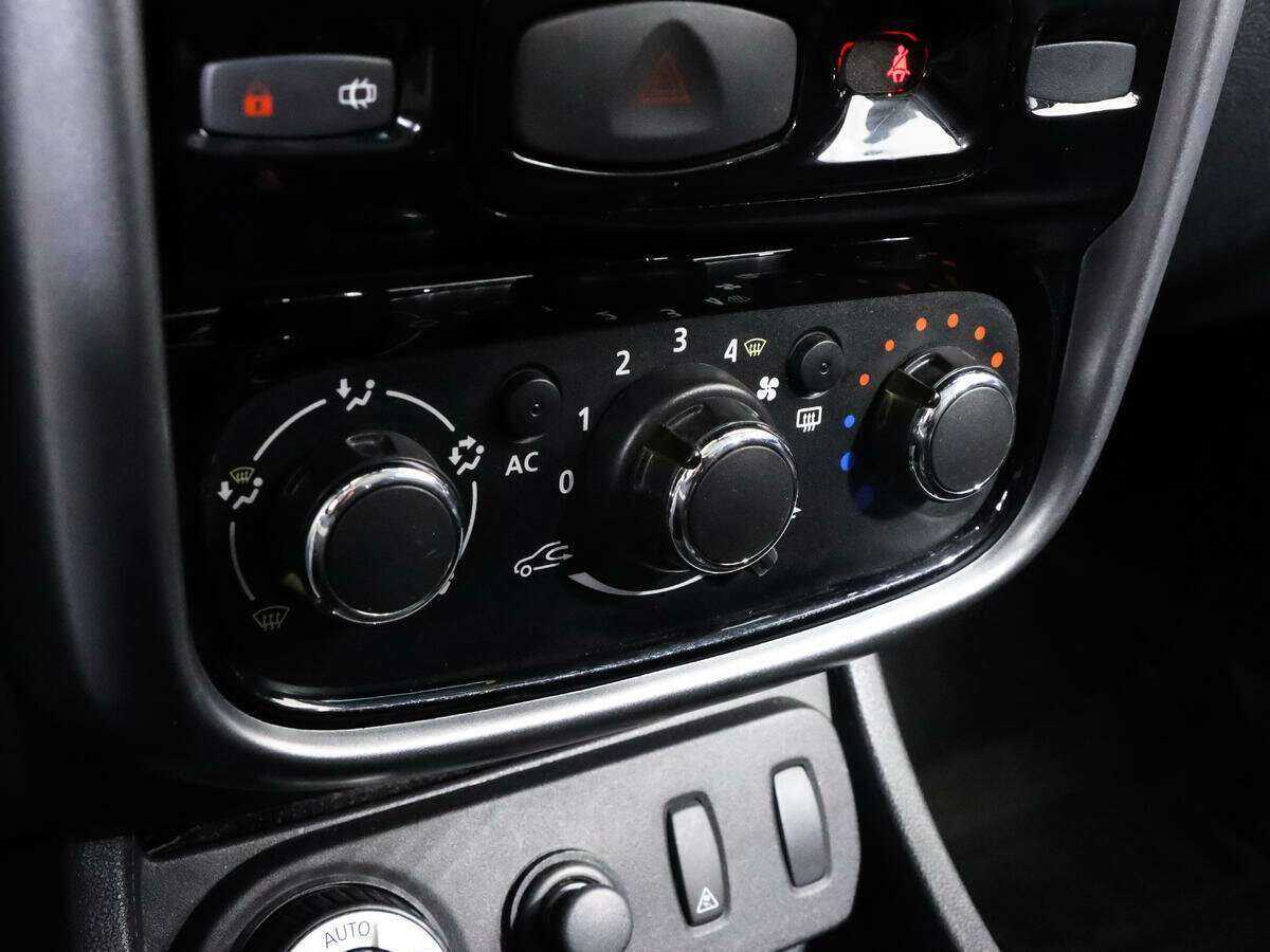 Renault Duster с пробегом — 2013 год. Фото: #14