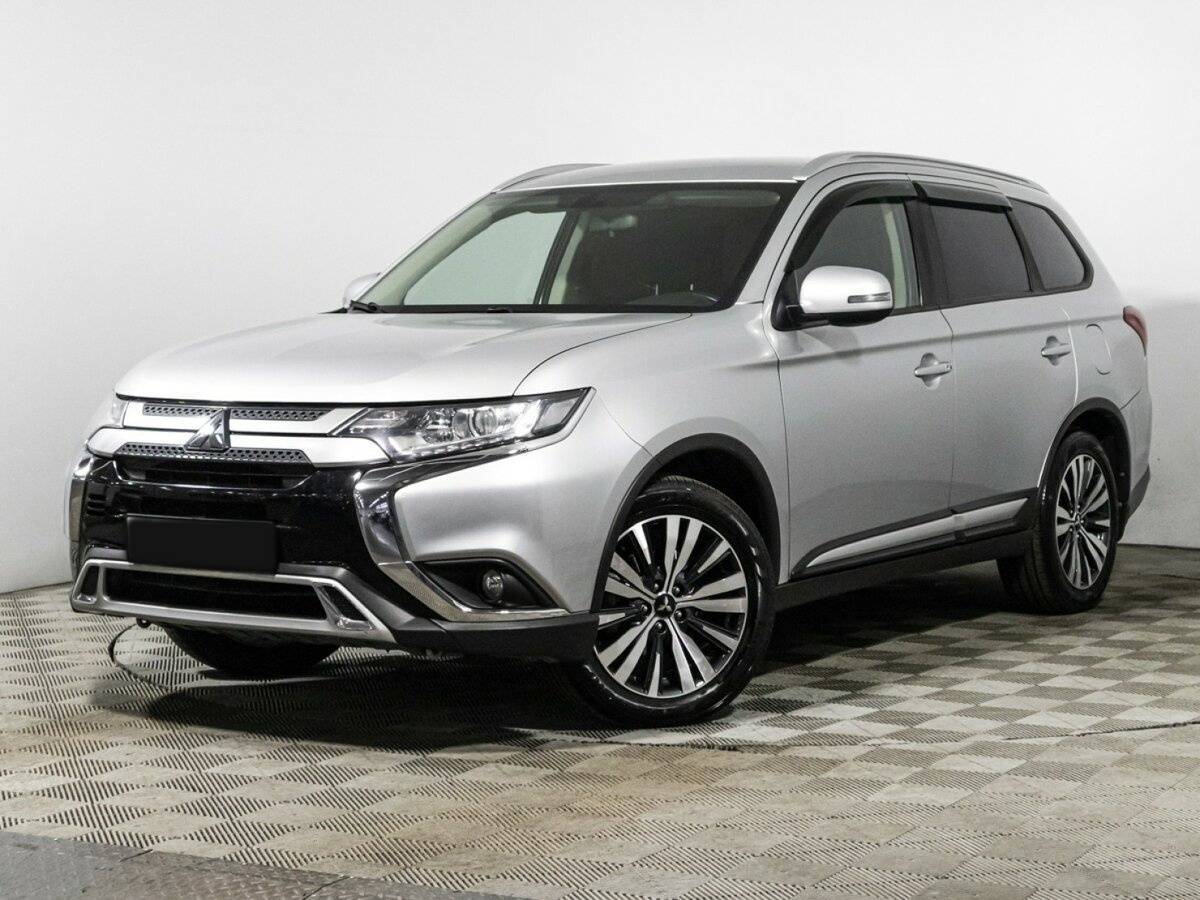 Mitsubishi Outlander с пробегом — 2020 год. Фото: #0