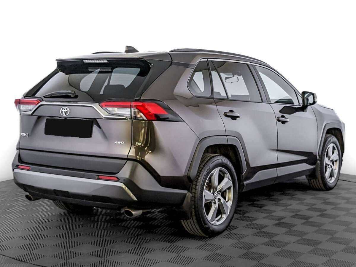 Toyota RAV4 с пробегом — 2020 год. Фото: #4