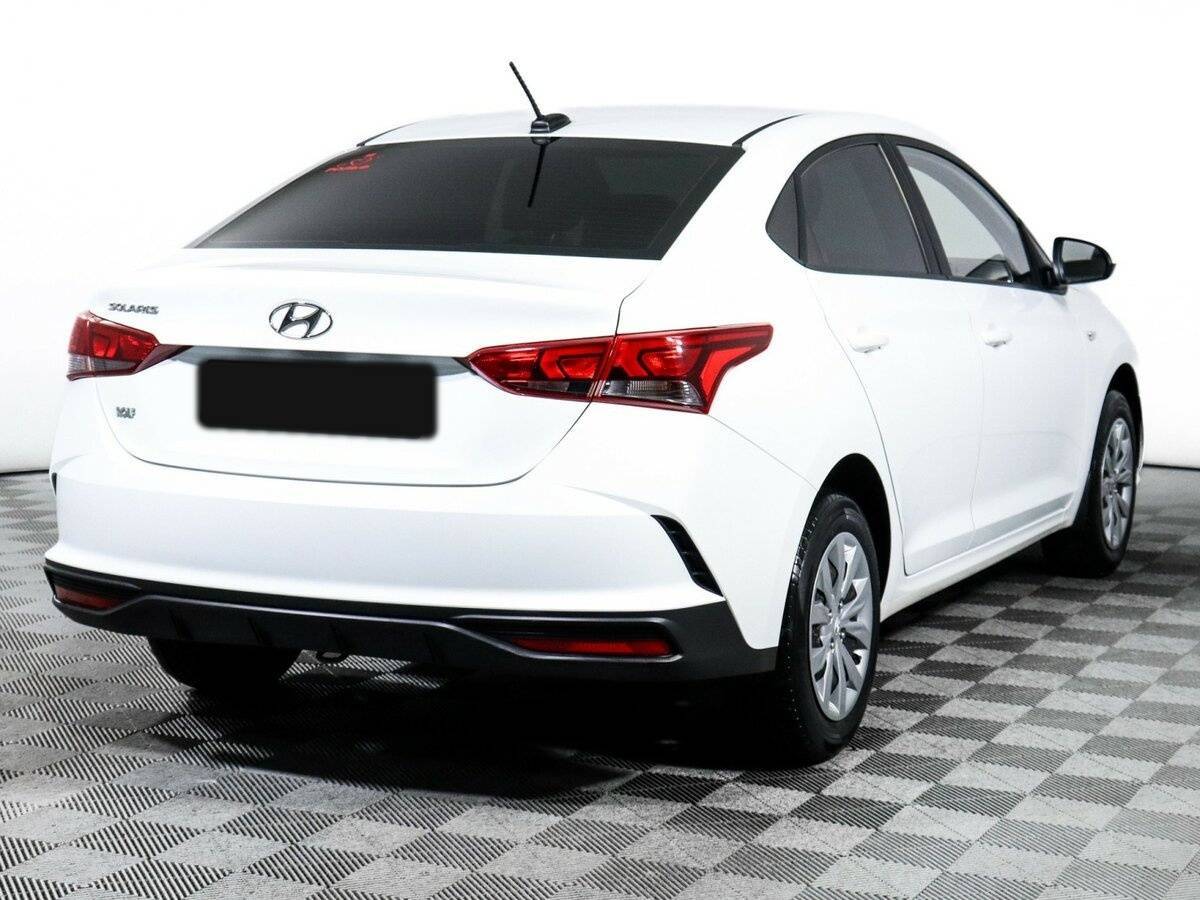 Hyundai Solaris с пробегом — 2021 год. Фото: #3