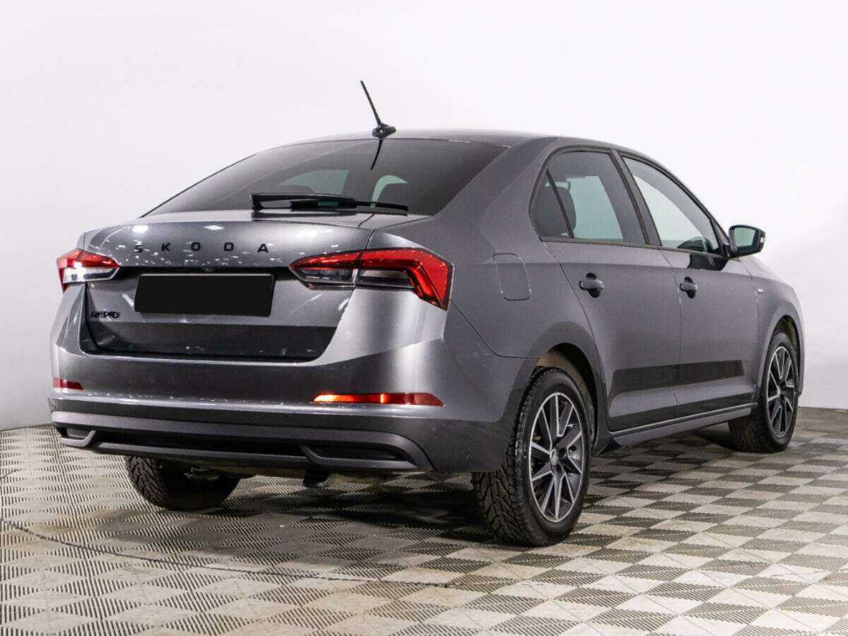 Skoda Rapid с пробегом — 2021 год. Фото: #4