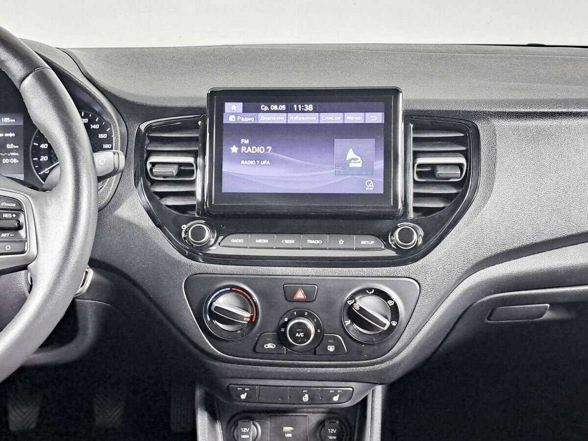 Hyundai Solaris с пробегом — 2021 год. Фото: #10