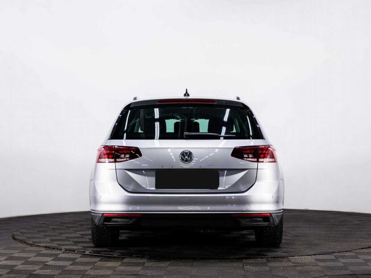 Volkswagen Passat с пробегом — 2020 год. Фото: #4