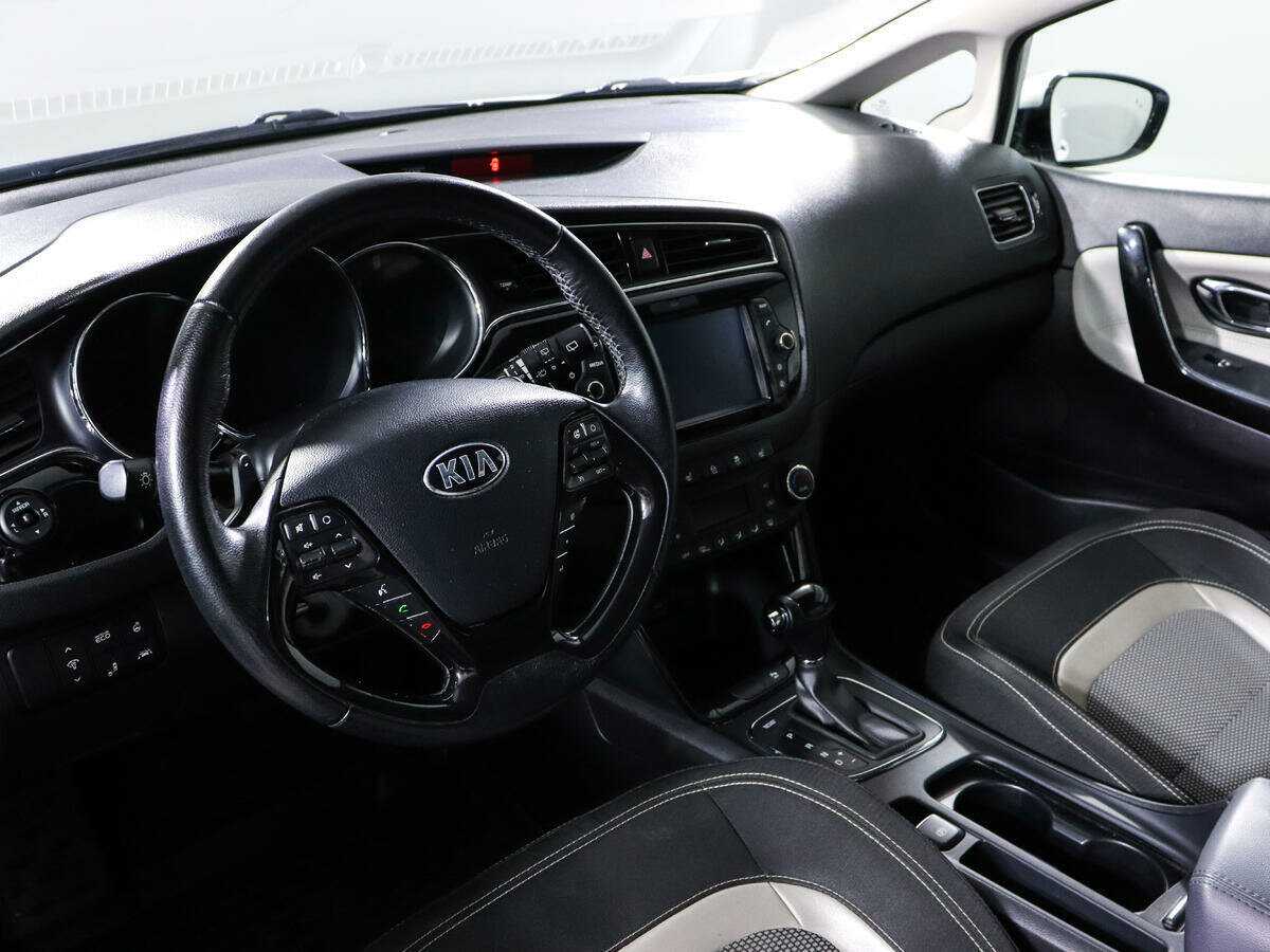 Kia Ceed с пробегом — 2018 год. Фото: #11