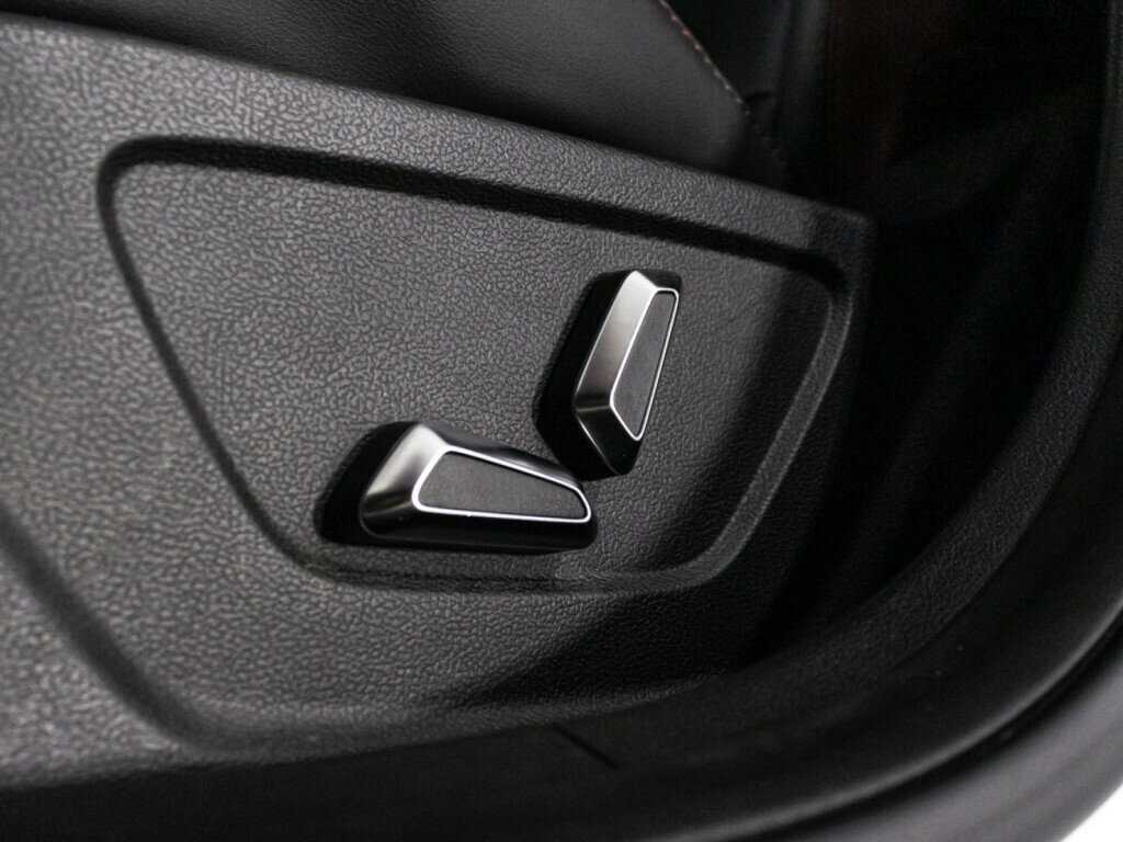 Geely Coolray с пробегом — 2022 год. Фото: #19