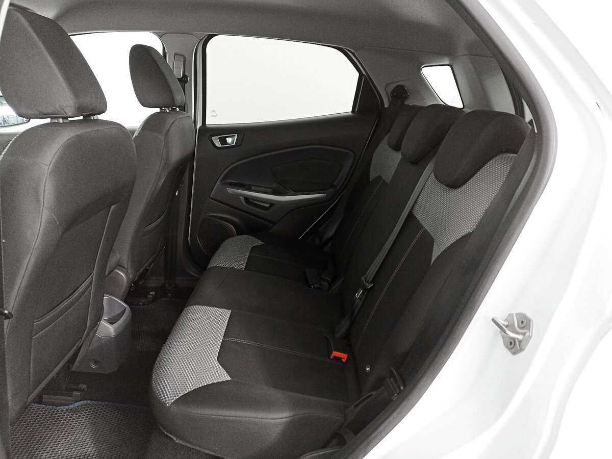Ford EcoSport с пробегом — 2015 год. Фото: #7