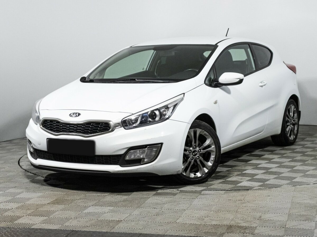 Kia Ceed с пробегом — 2013 год. Фото: #0