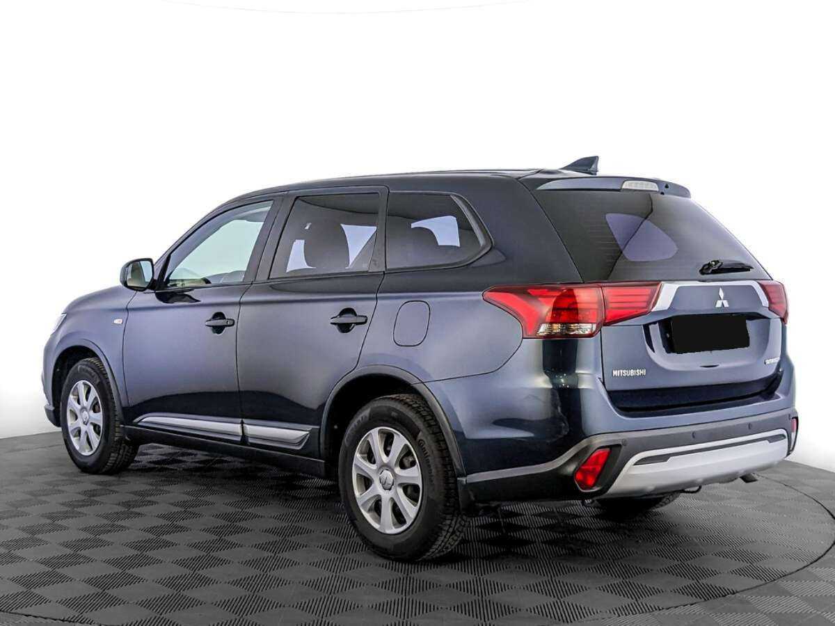 Mitsubishi Outlander с пробегом — 2019 год. Фото: #6