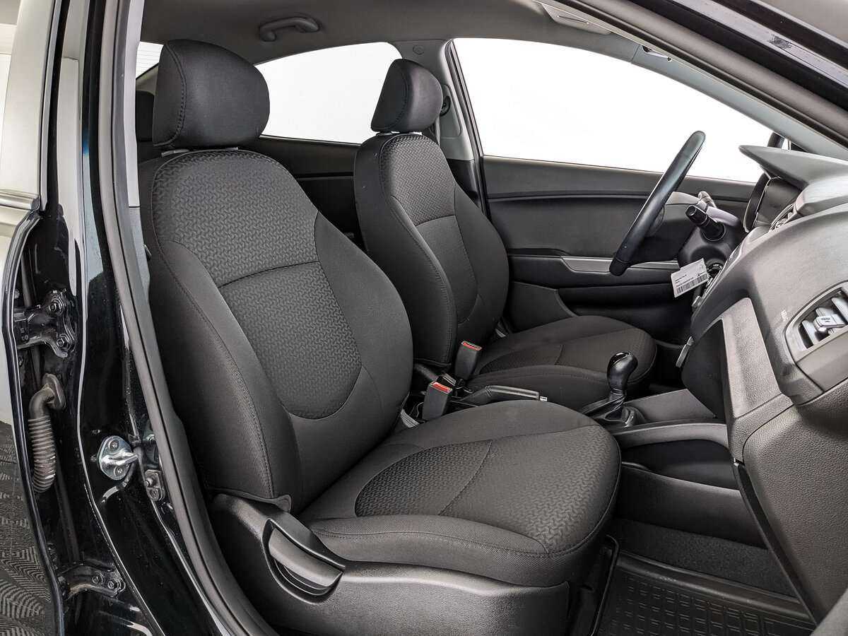 Kia Rio с пробегом — 2016 год. Фото: #19