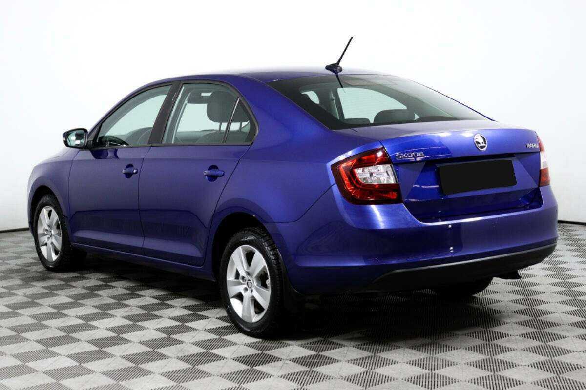 Skoda Rapid с пробегом — 2019 год. Фото: #6