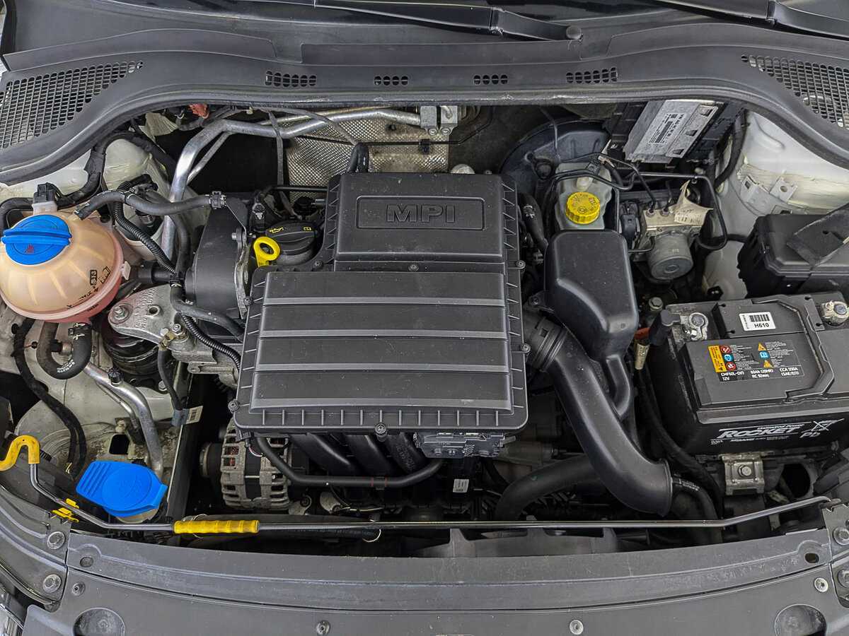 Skoda Rapid с пробегом — 2017 год. Фото: #8