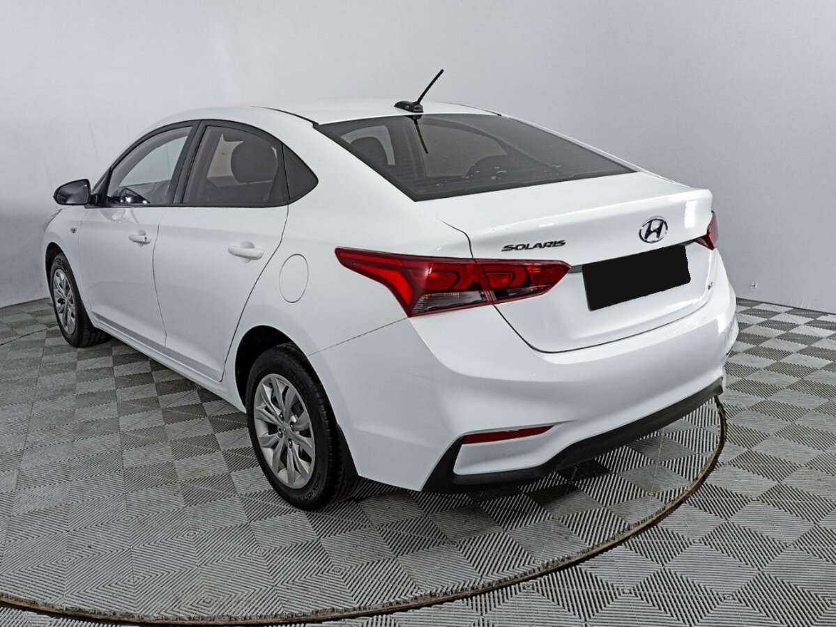 Hyundai Solaris с пробегом — 2018 год. Фото: #6